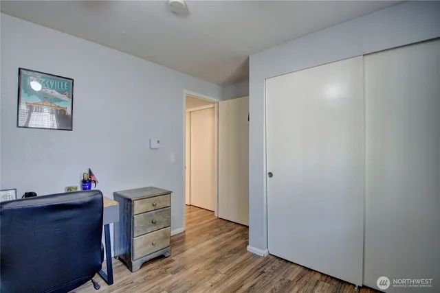 $315,000 | 685 Northwest Atalanta Way, Unit 1, Oak Harbor, WA 98277