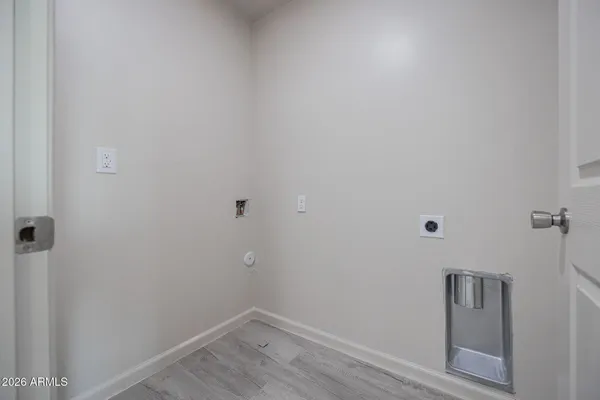 $1,195 | 2121 West Adams Street, Unit B202, Phoenix, AZ 85009