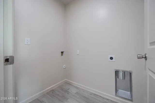 $1,295 | 2121 West Adams Street, Unit B202, Phoenix, AZ 85009