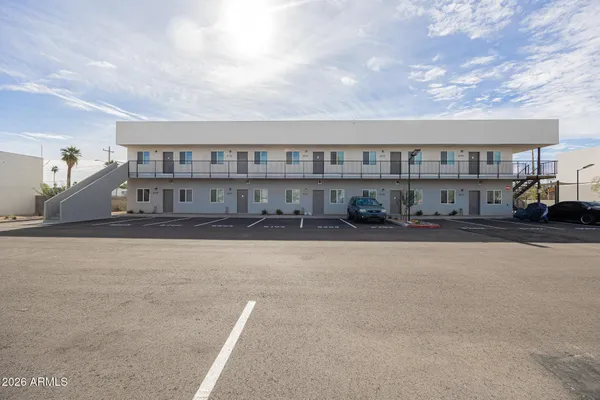 $1,195 | 2121 West Adams Street, Unit B202, Phoenix, AZ 85009