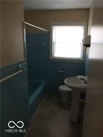 $1,495 | 3602 North Layman Avenue, Indianapolis, IN 46218