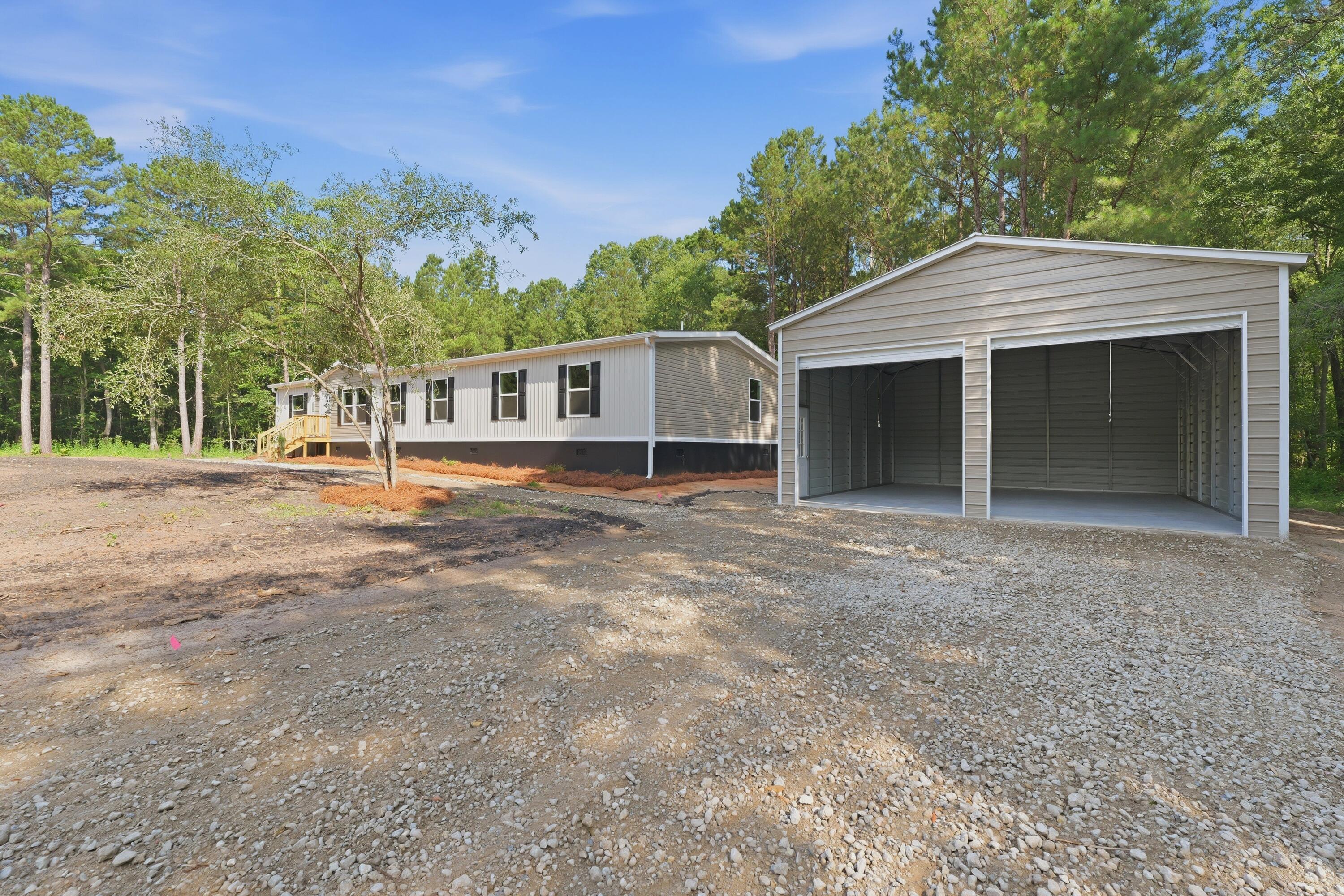 329 Hickory Nut Way Cross, SC 29436 - Photo 3 of 35 013_P1046809
