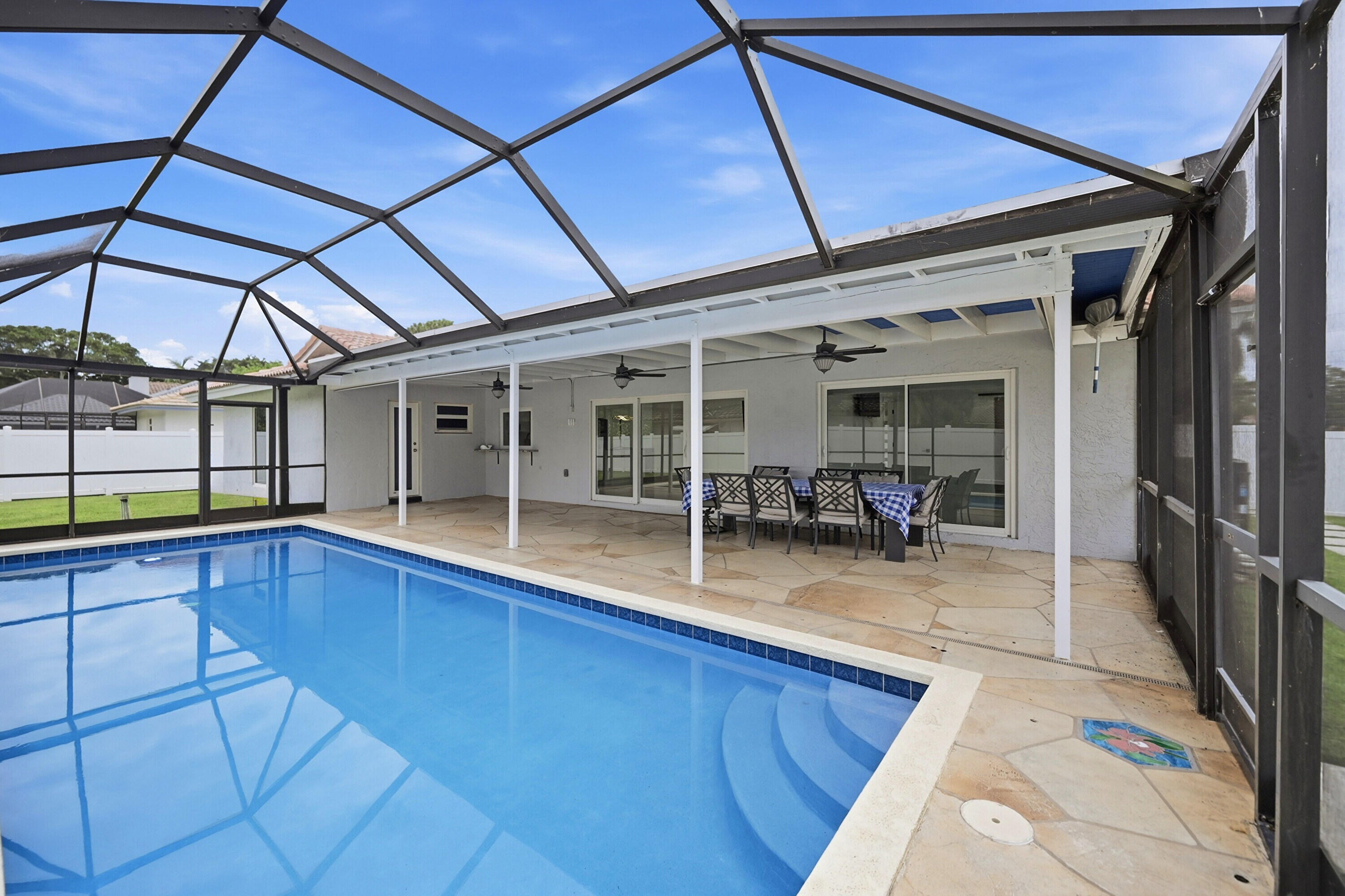 398 Northwest 22nd Avenue Boca Raton, FL 33486 - Photo 35 of 64 Pool