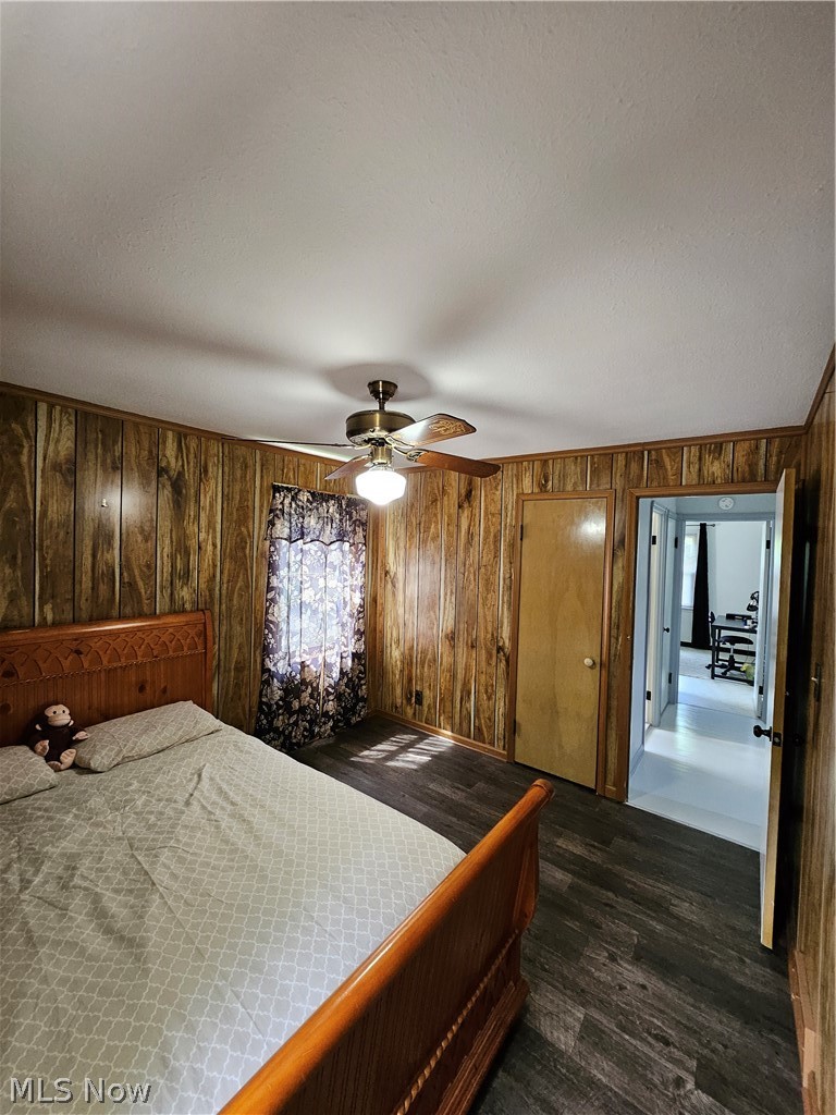 2325 Lorimer Road Cleveland, OH 44134 - Photo 9 of 15