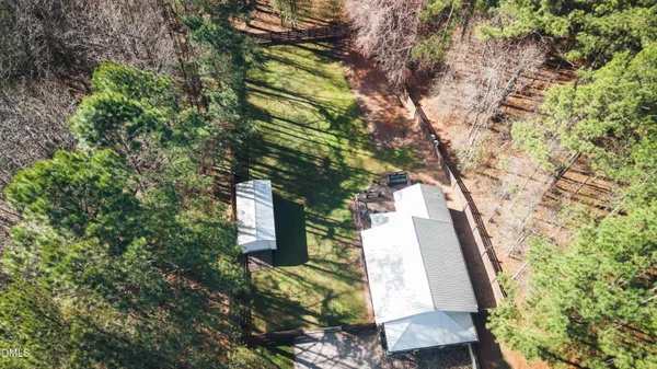 a view of a yard of a house