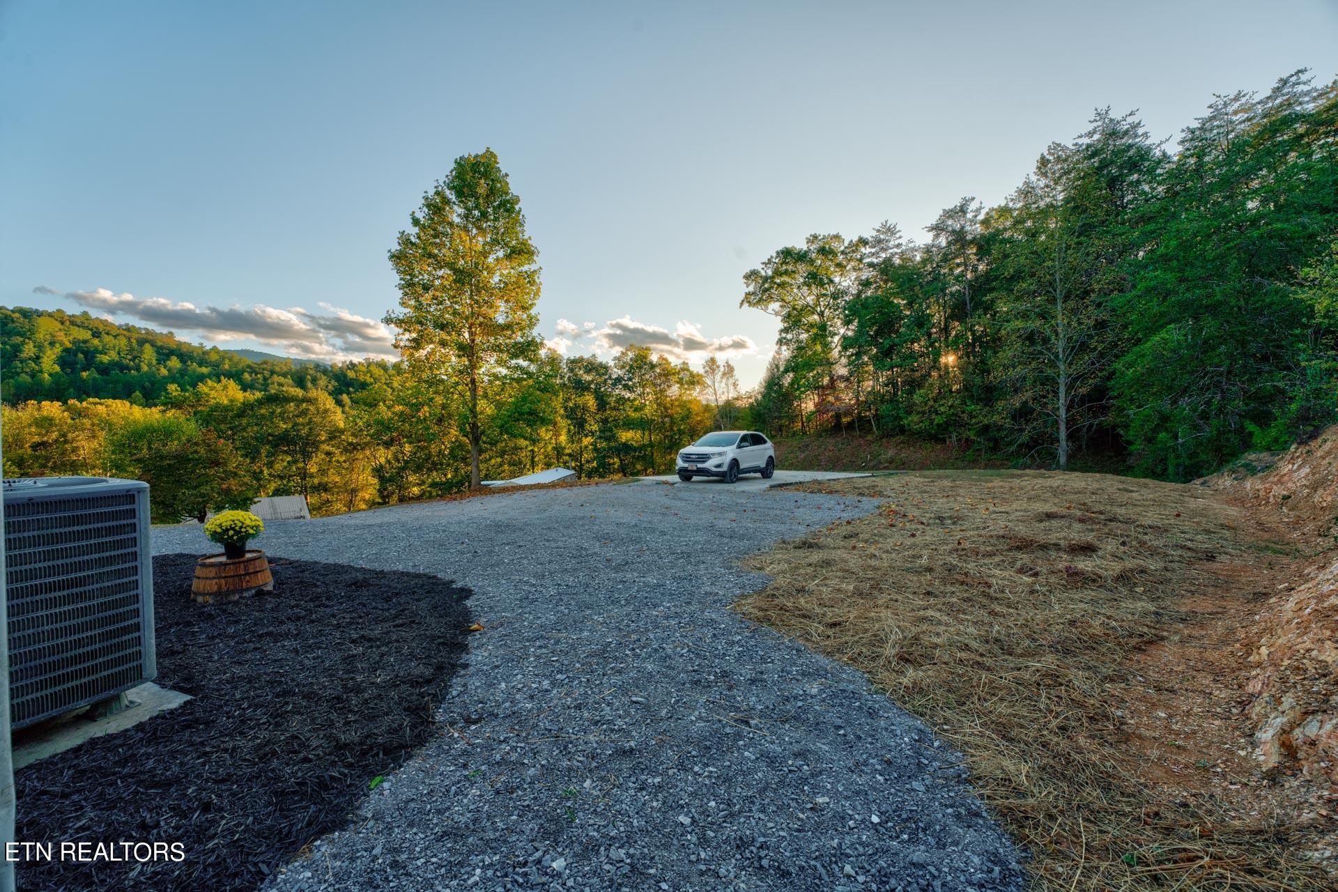 1501 Dockery Hollow Road Sevierville, TN 37876 - Photo 27 of 41 Dockery-42