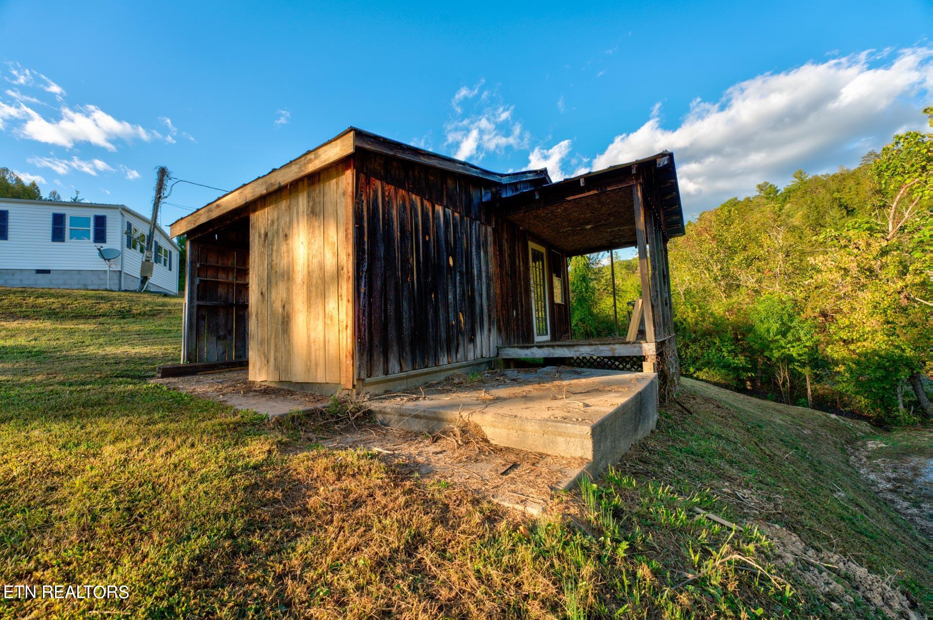 1501 Dockery Hollow Road Sevierville, TN 37876 - Photo 29 of 41 Dockery-4