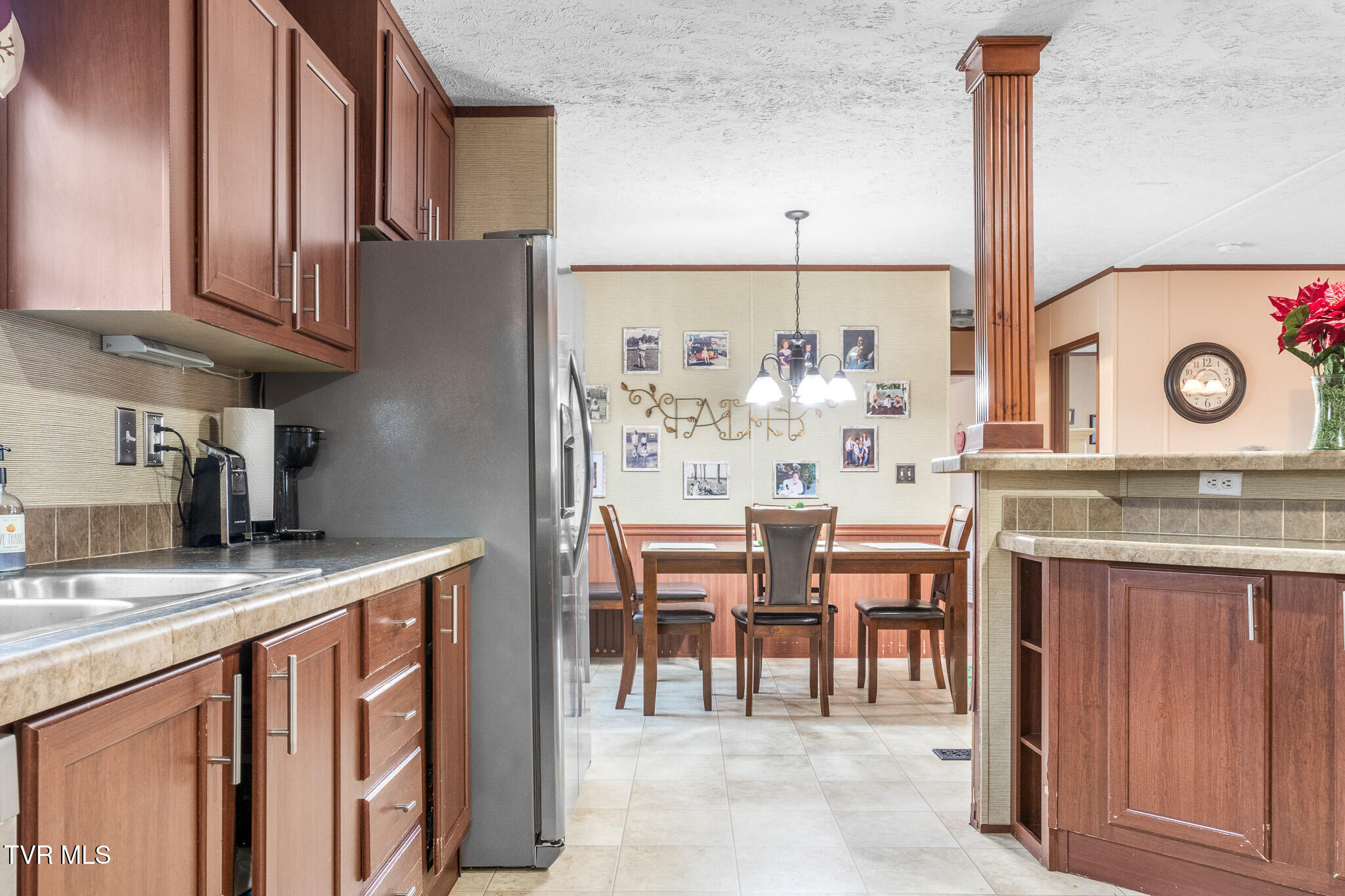 113 Pinecrest Road Kingsport, TN 37660 - Photo 20 of 29 IMG_2425