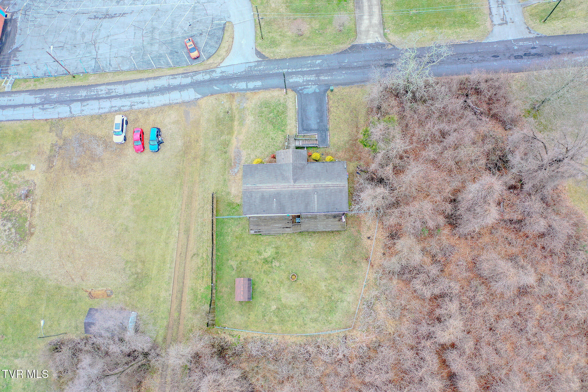 113 Pinecrest Road Kingsport, TN 37660 - Photo 6 of 29 DJI_0577