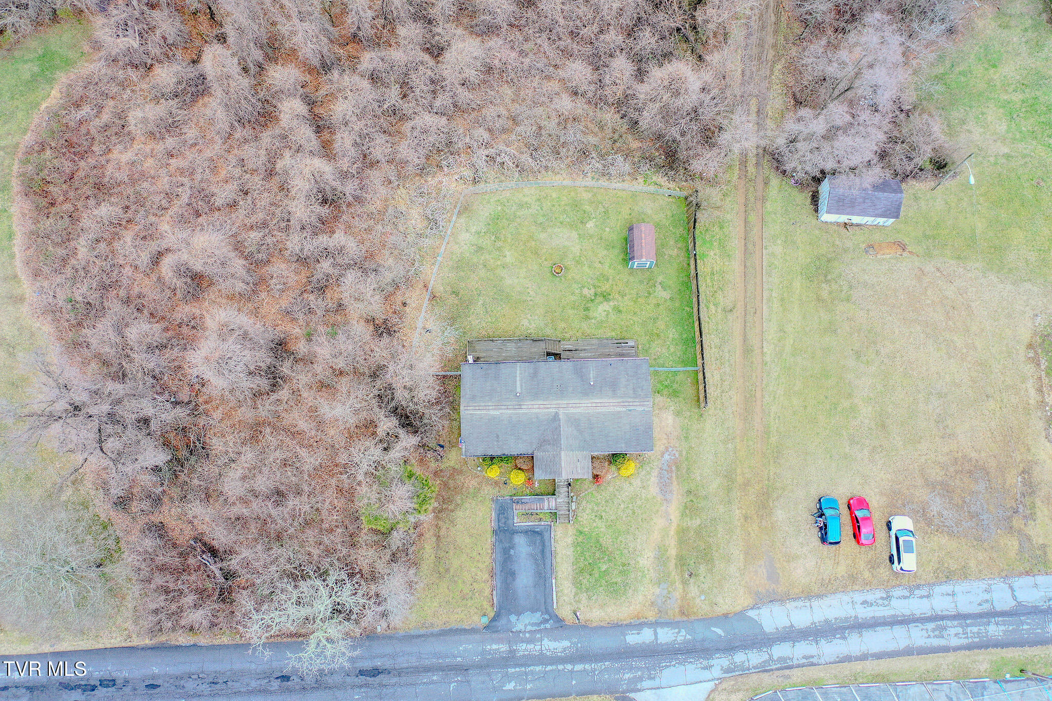 113 Pinecrest Road Kingsport, TN 37660 - Photo 7 of 29 DJI_0578