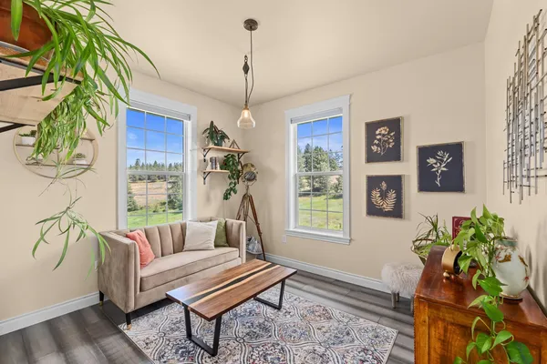 $999,500 | 12101 East Randall Road, Mead, WA 99021