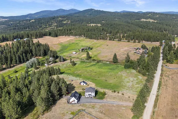 $999,500 | 12101 East Randall Road, Mead, WA 99021