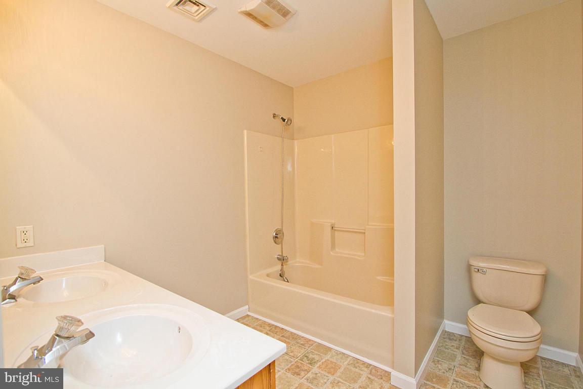 785 Sylvan Road Lancaster, PA 17601 - Photo 31 of 41 Gallery Image 31