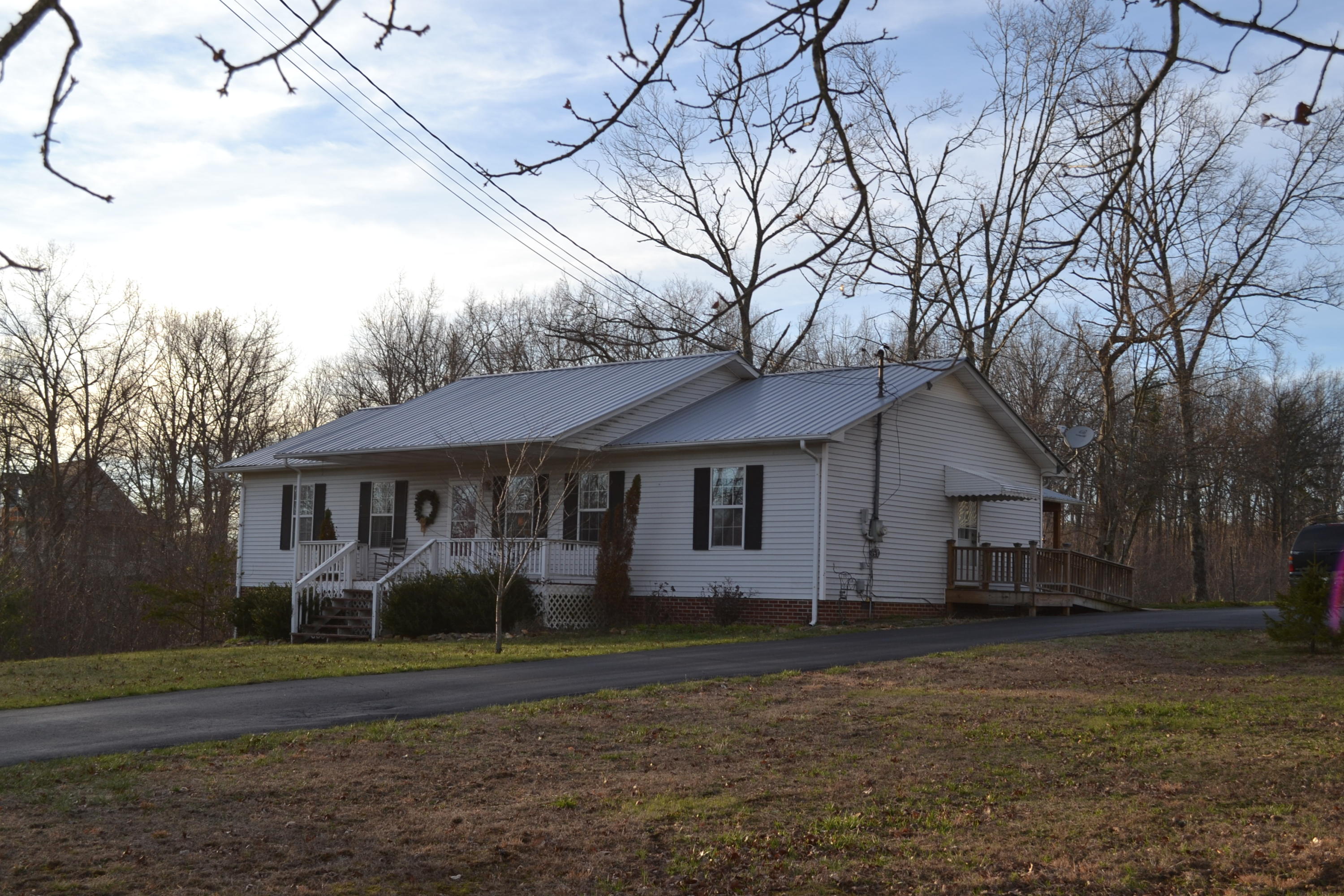 1009 Obed River Road Crossville, TN 38555 - Photo 2 of 24 2 Front.JPG