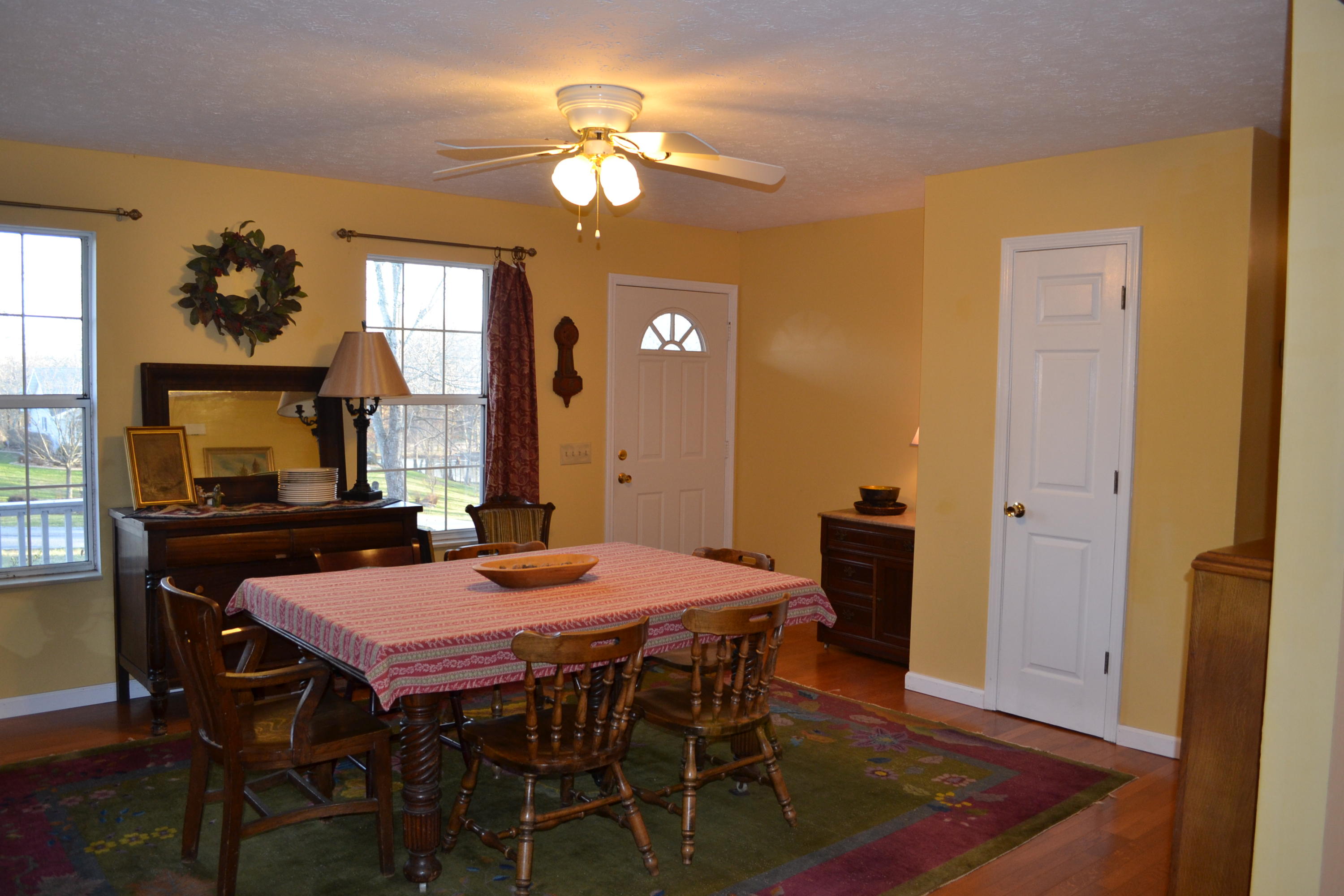 1009 Obed River Road Crossville, TN 38555 - Photo 16 of 24 16 Dining room.JPG