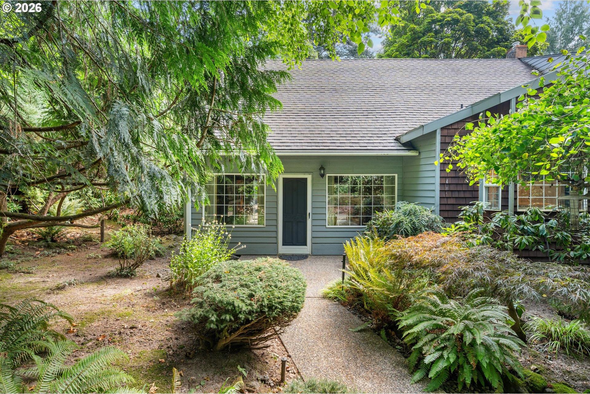 10744 Southwest Lancaster Road Portland, OR 97219 - Photo 1 of 48 Gallery Image 1