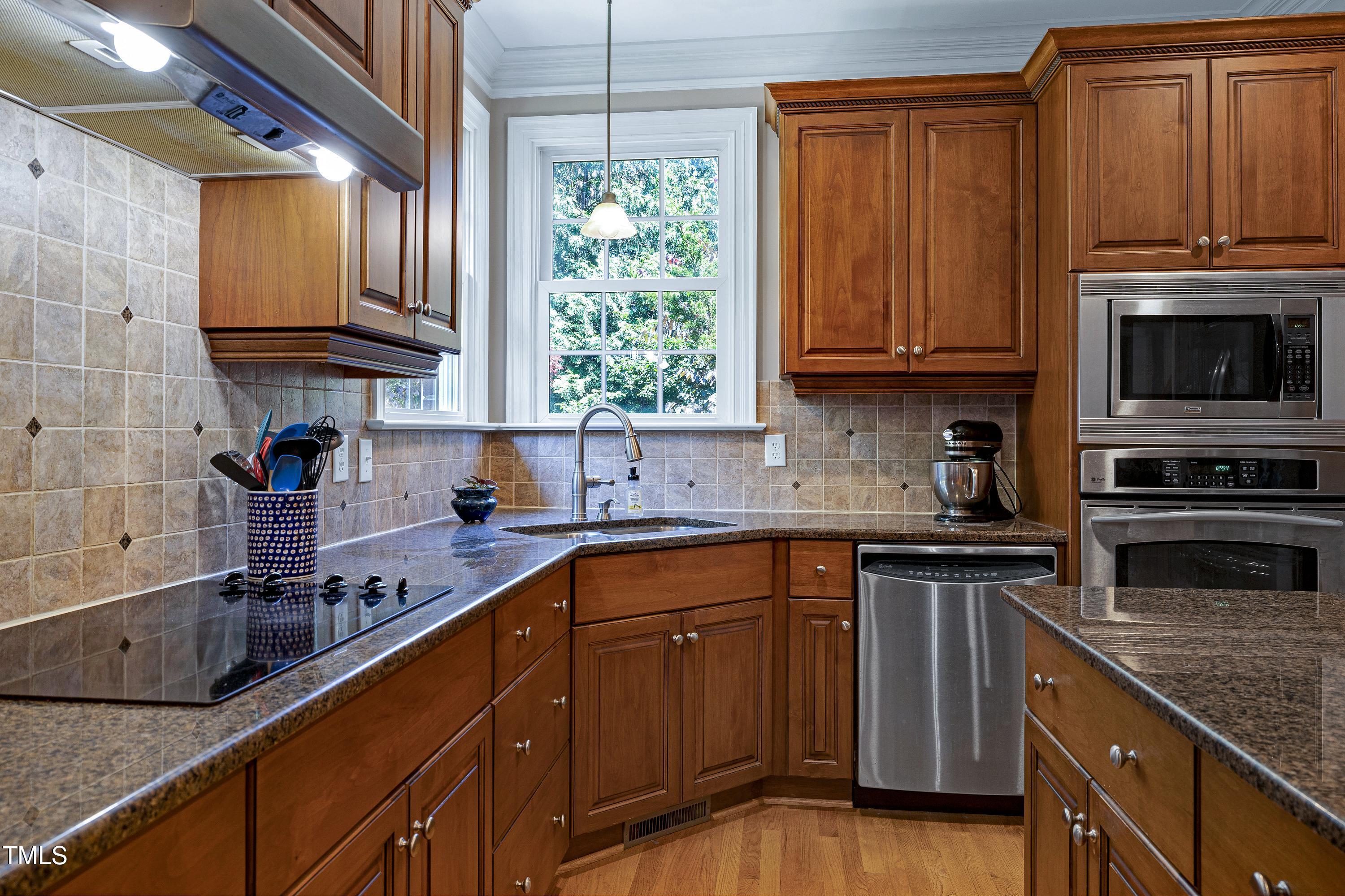 9048 Chelsea Drive Raleigh, NC 27603 - Photo 16 of 61 Kitchen