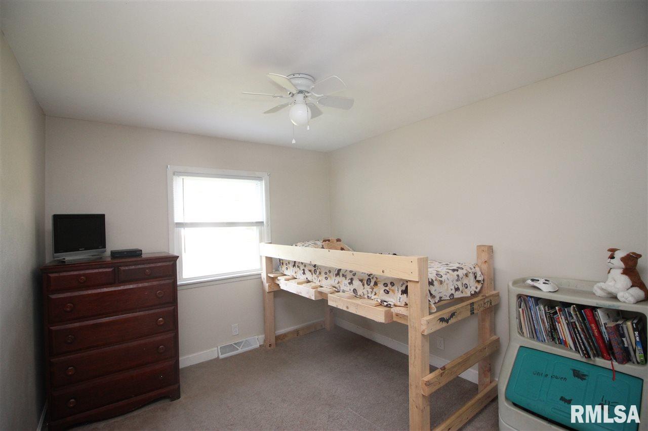 18 Stelte Lane Springfield, IL 62702 - Photo 11 of 26