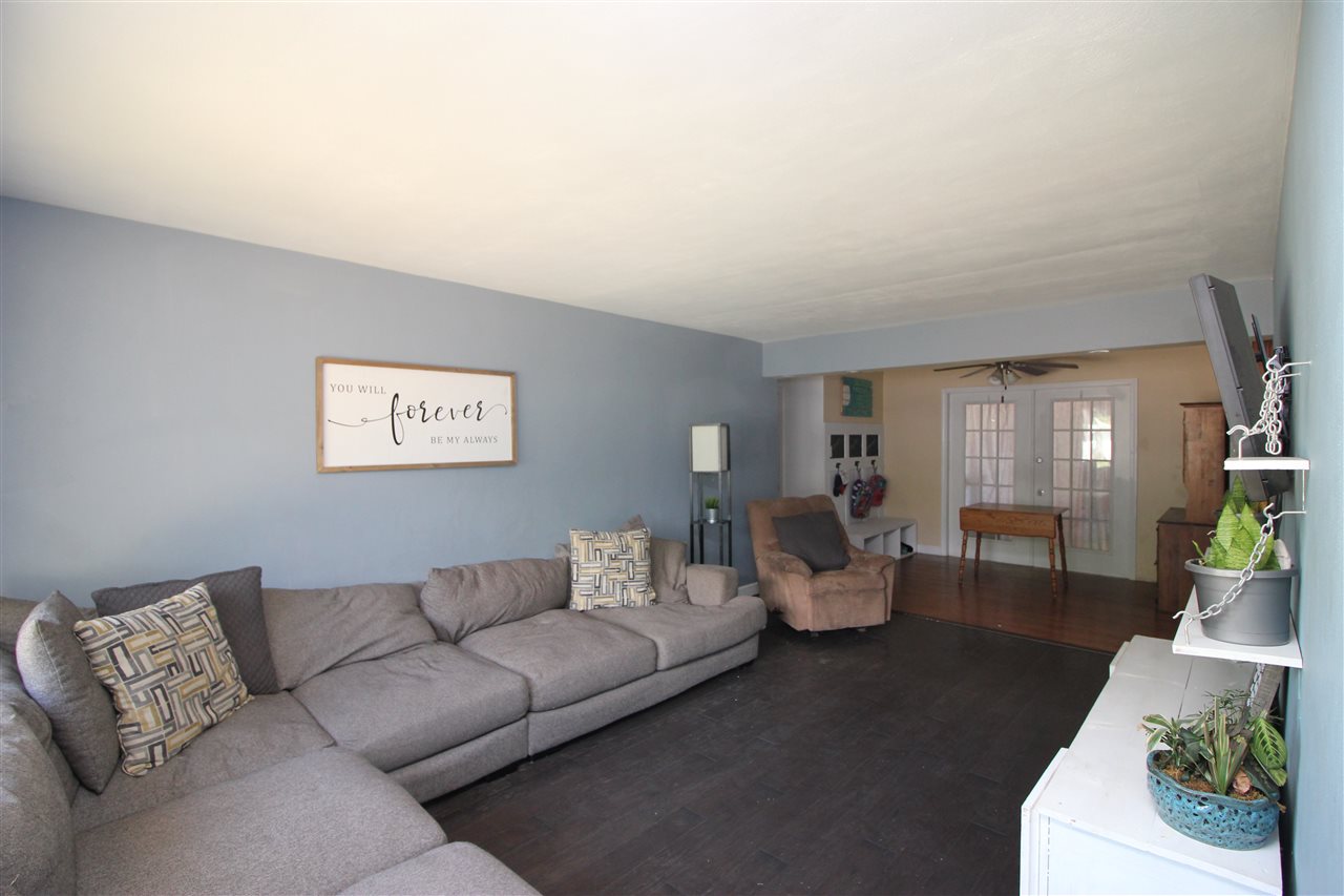 18 Stelte Lane Springfield, IL 62702 - Photo 2 of 26