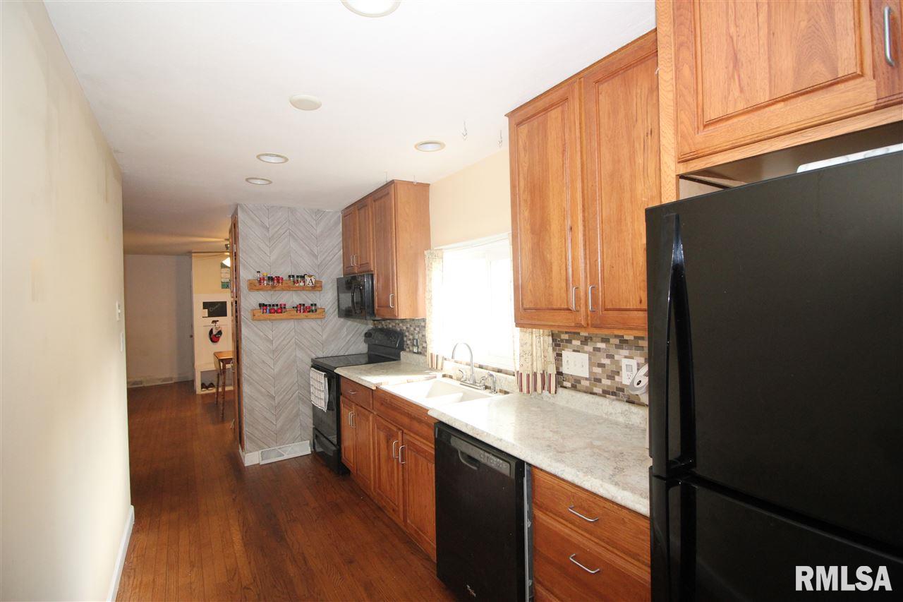 18 Stelte Lane Springfield, IL 62702 - Photo 10 of 26
