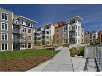 $2,800 | 145 Ferncliff Avenue Northeast, Unit D135, Bainbridge Island, WA 98110