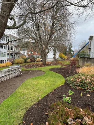 $2,800 | 145 Ferncliff Avenue Northeast, Unit D135, Bainbridge Island, WA 98110