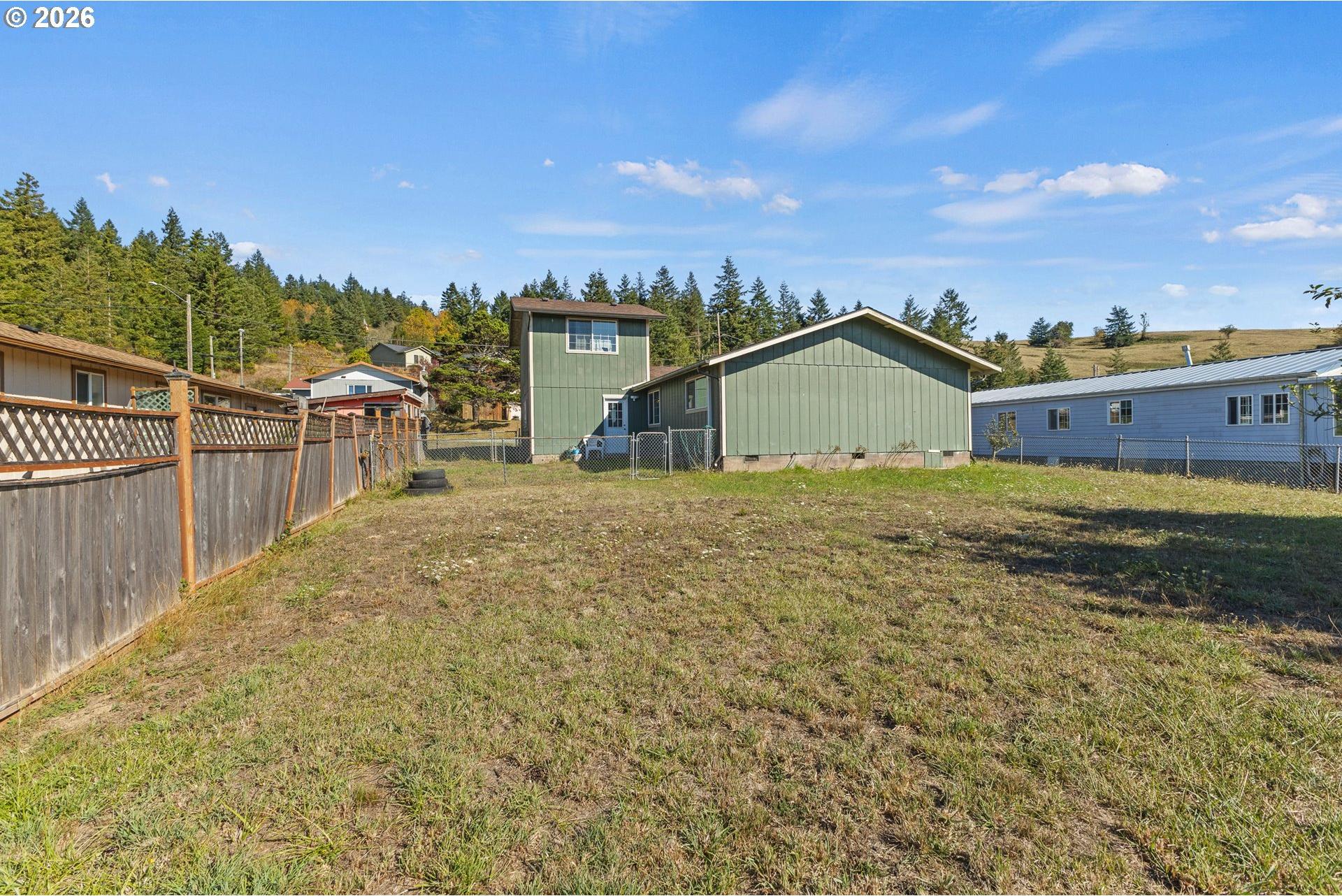 1826 22nd Street Myrtle Point, OR 97458 - Photo 7 of 38 Gallery Image 7