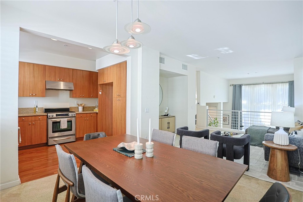 347 East Memory Lane Santa Ana, CA 92705 - Photo 21 of 70