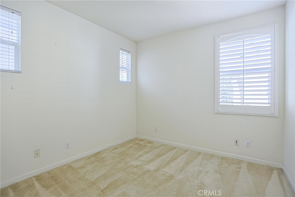 347 East Memory Lane Santa Ana, CA 92705 - Photo 39 of 70