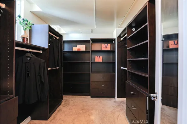 $885,000 | 347 East Memory Lane, Santa Ana, CA 92705