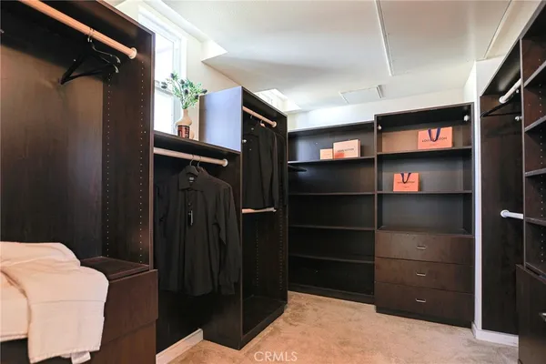 $885,000 | 347 East Memory Lane, Santa Ana, CA 92705