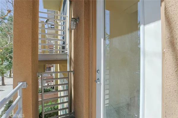 $885,000 | 347 East Memory Lane, Santa Ana, CA 92705