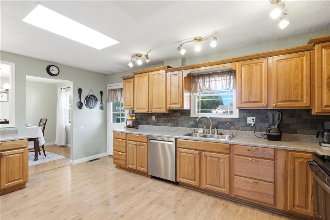 683 Kinsey Road Xenia, OH 45385 - Photo 15 of 49 Gallery Image 15