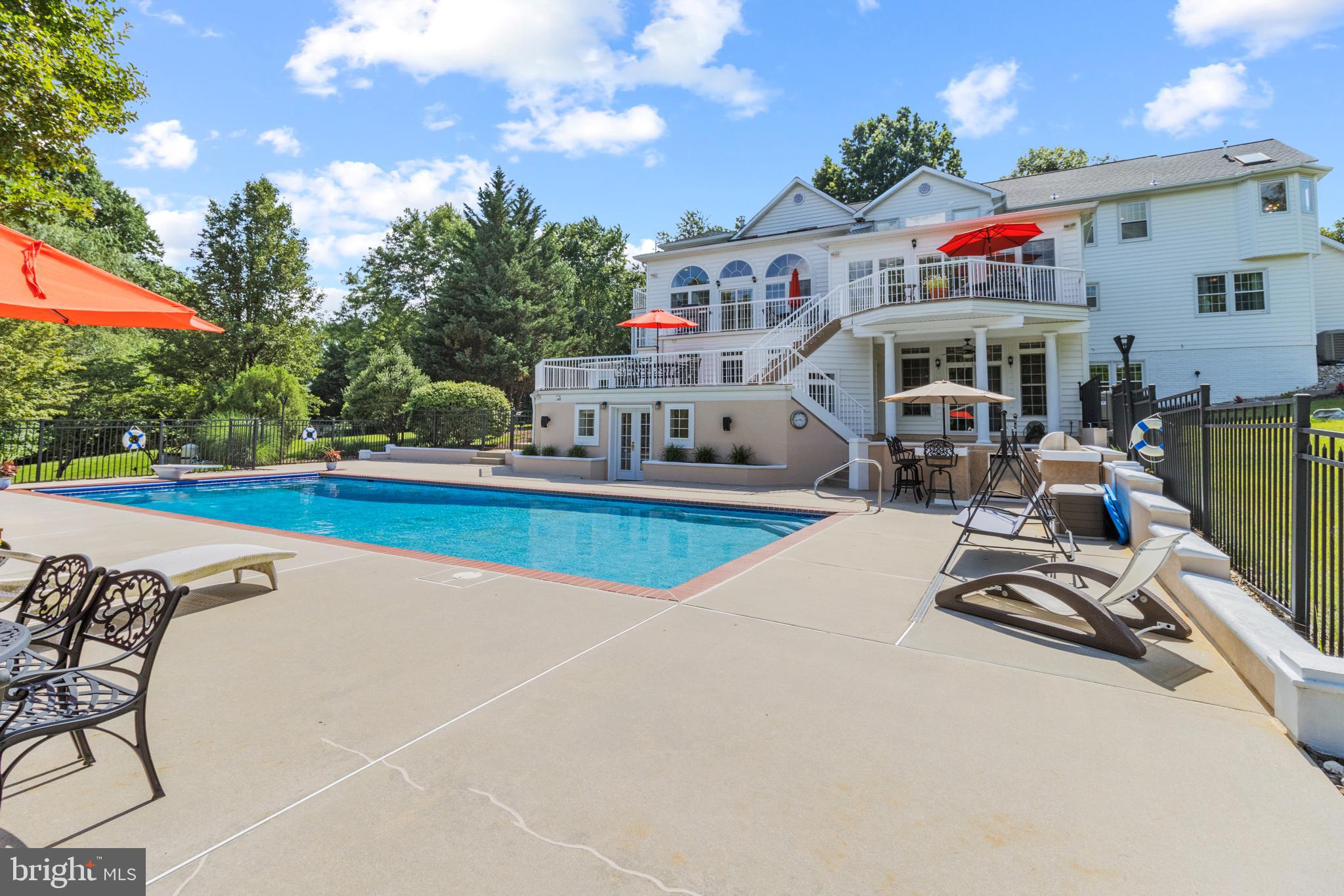 23703 Woodfield Road Gaithersburg, MD 20882 - Photo 13 of 97