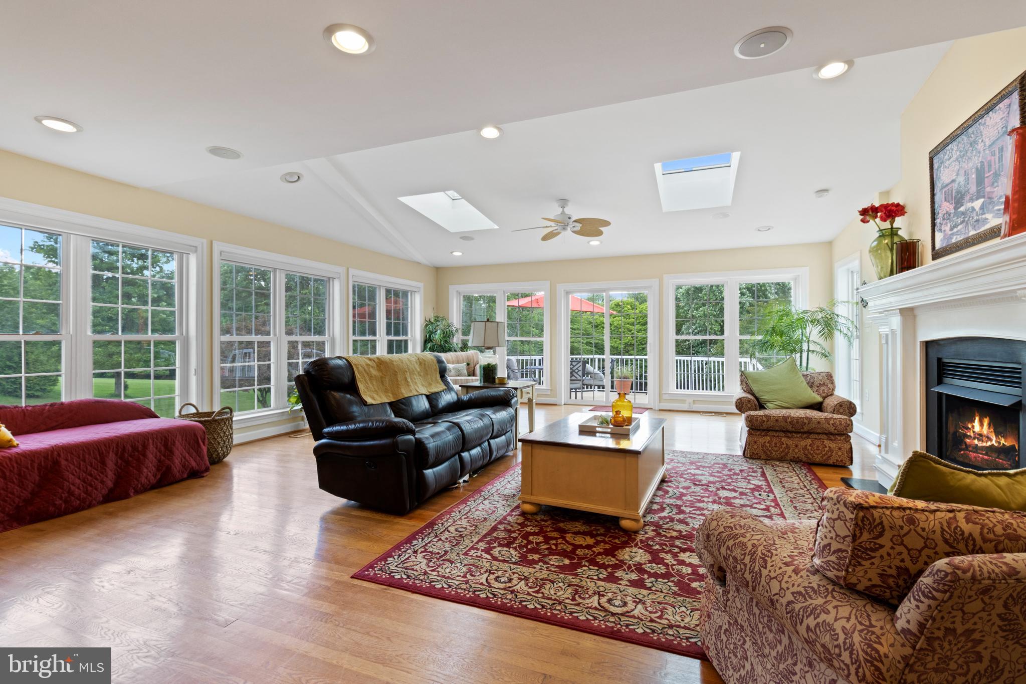 23703 Woodfield Road Gaithersburg, MD 20882 - Photo 43 of 97