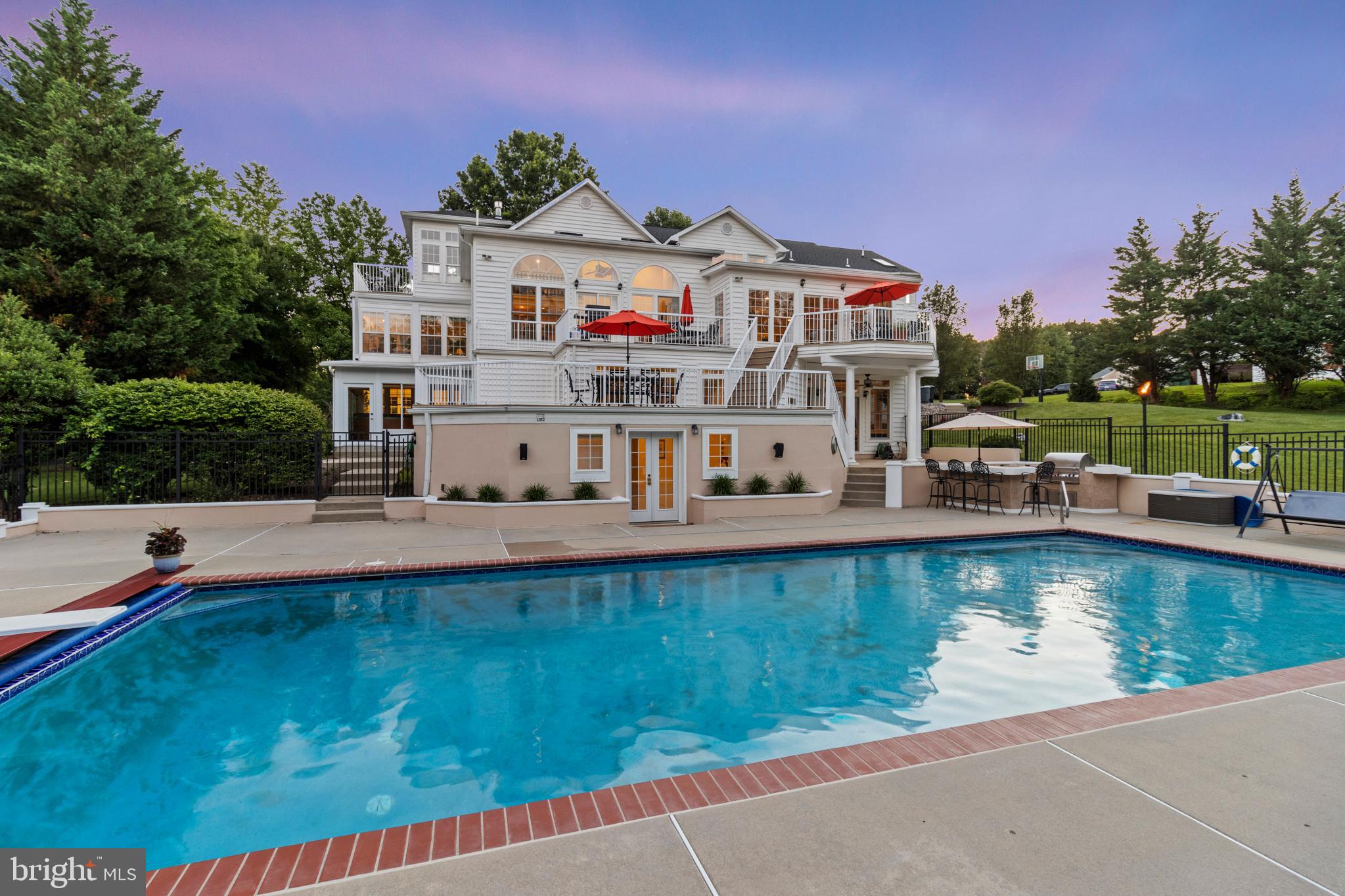 23703 Woodfield Road Gaithersburg, MD 20882 - Photo 5 of 97