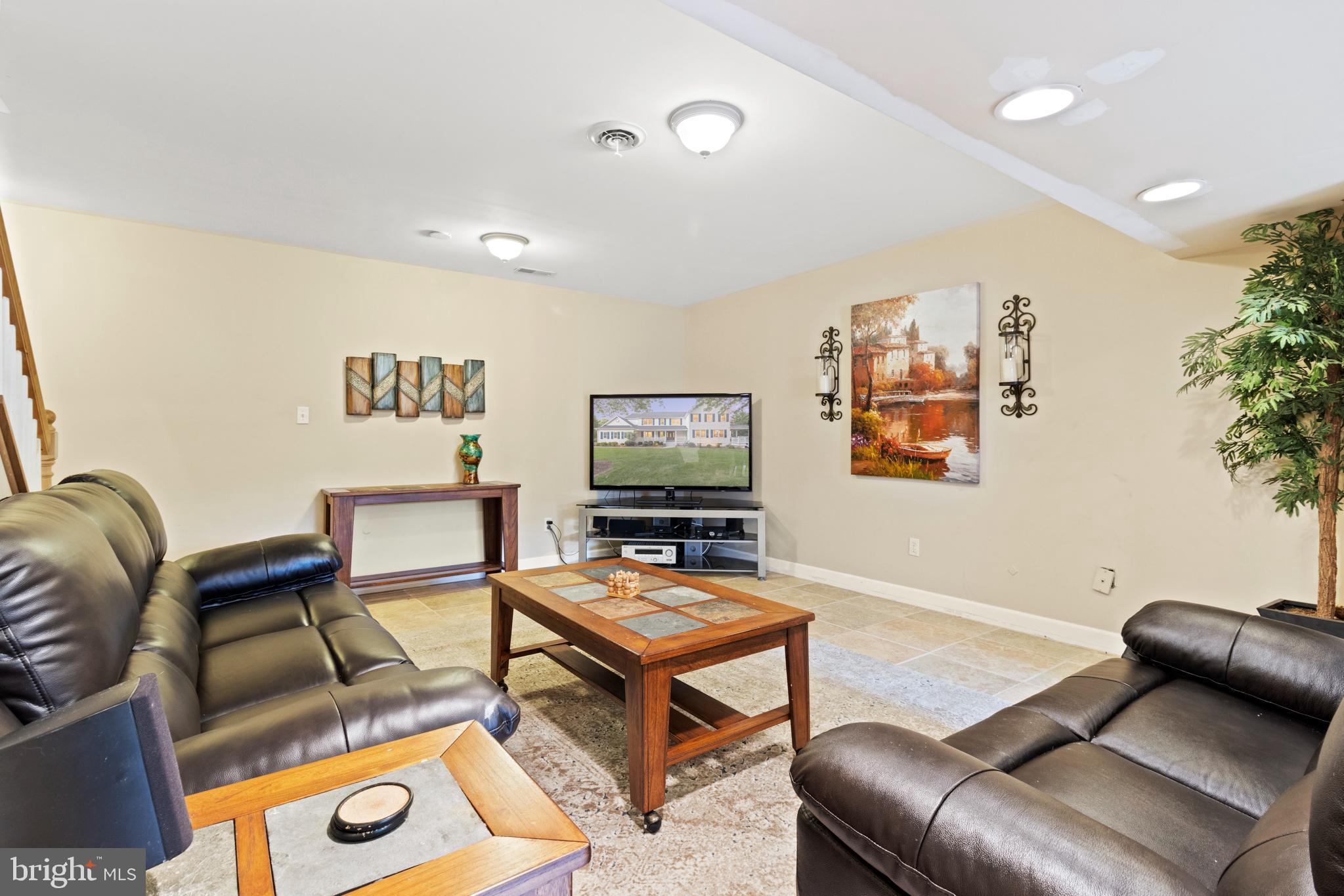 23703 Woodfield Road Gaithersburg, MD 20882 - Photo 60 of 97 Basement rec area side #2