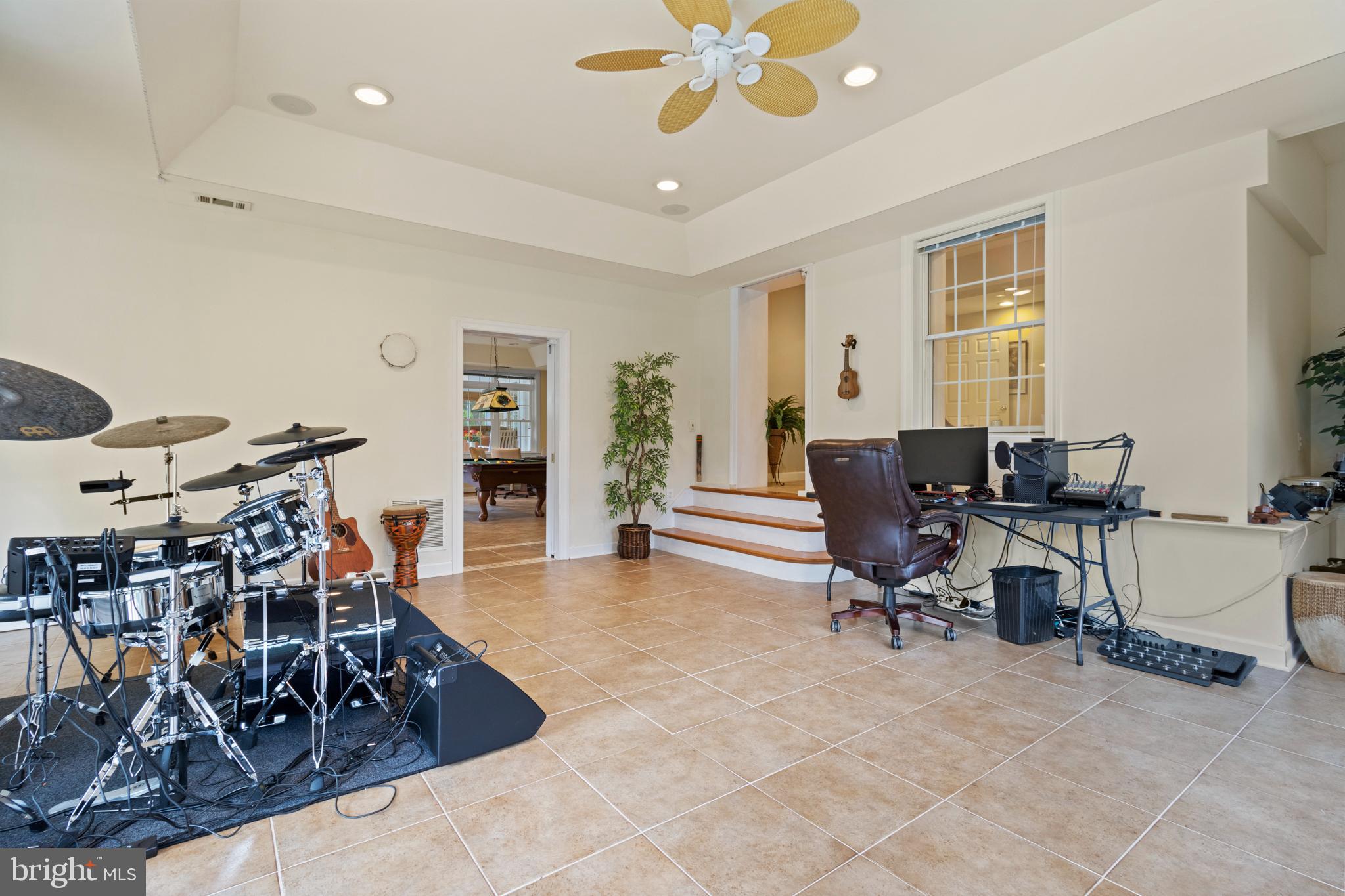 23703 Woodfield Road Gaithersburg, MD 20882 - Photo 67 of 97