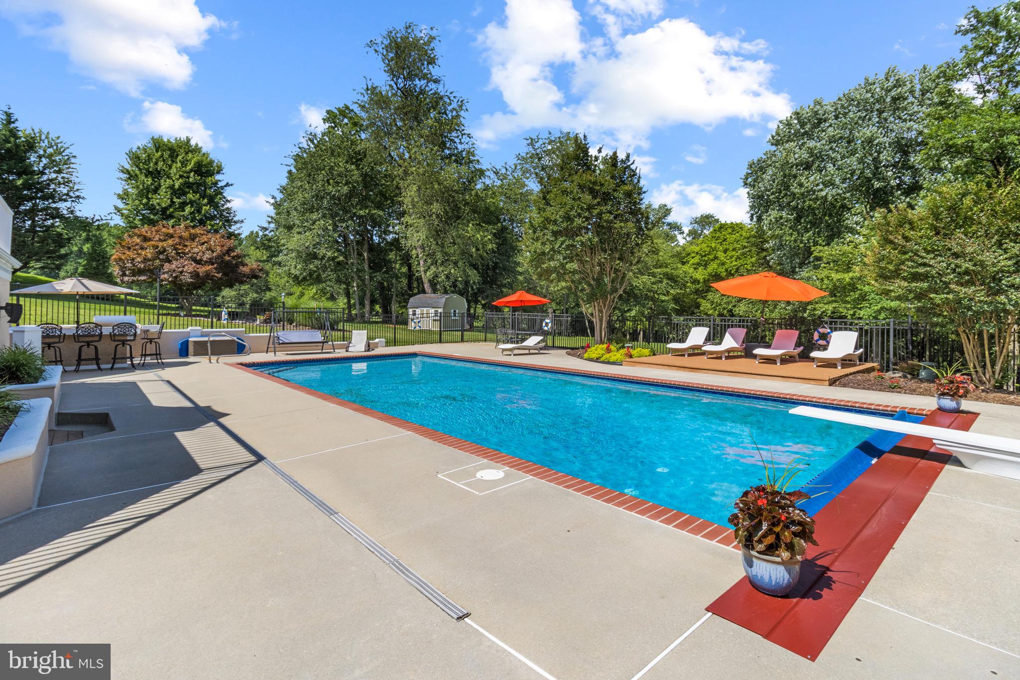 23703 Woodfield Road Gaithersburg, MD 20882 - Photo 8 of 97