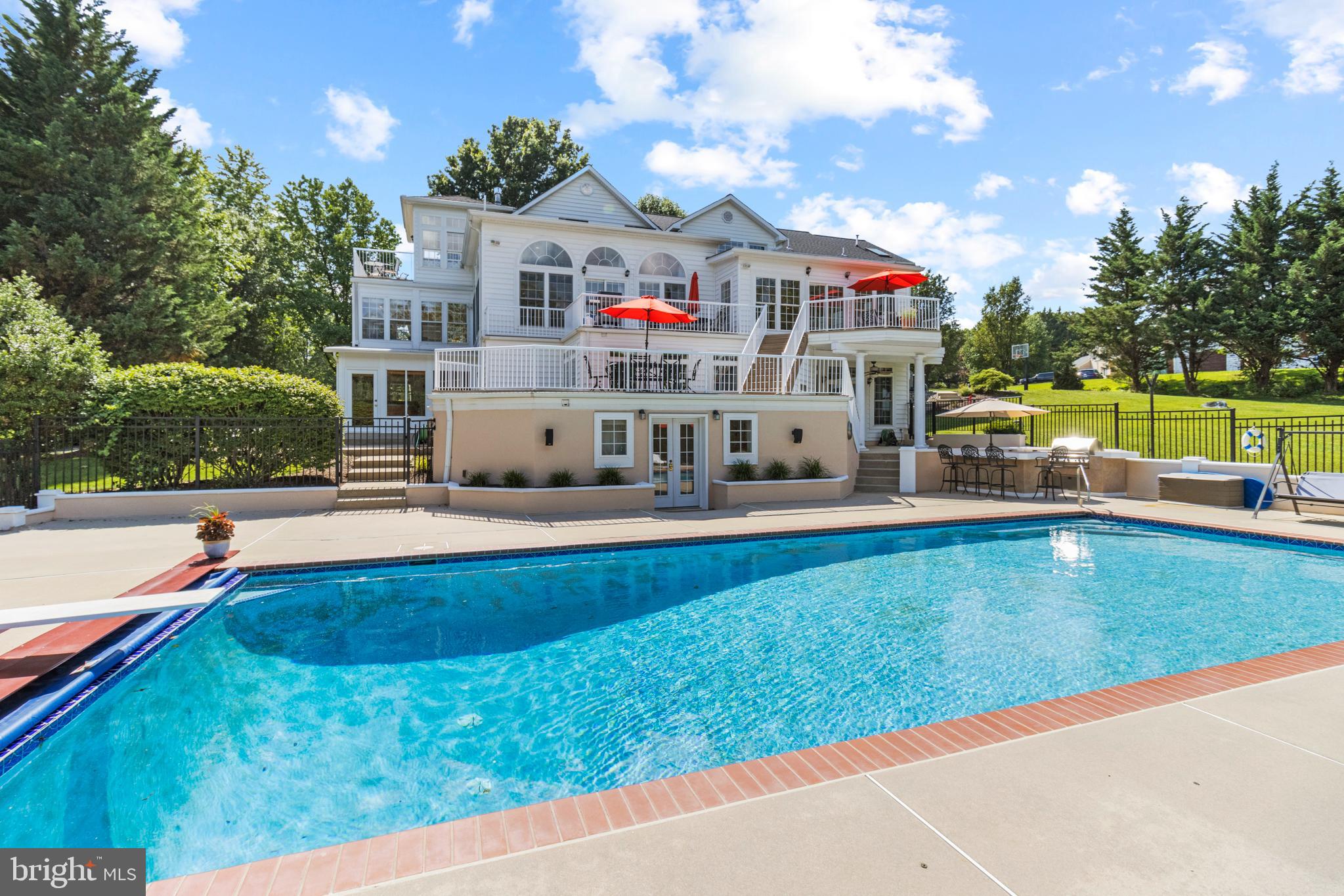 23703 Woodfield Road Gaithersburg, MD 20882 - Photo 10 of 97