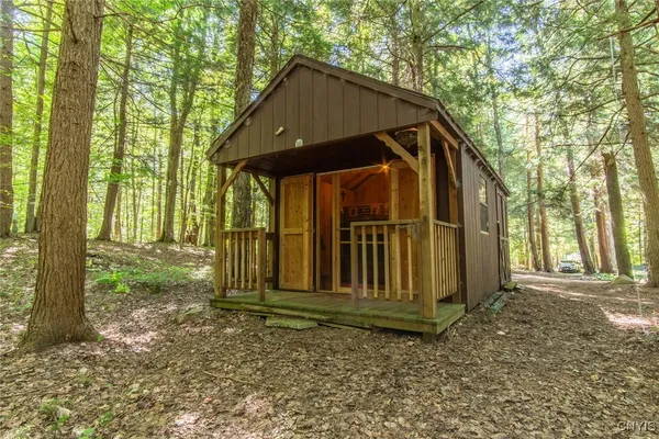 $254,000 | 6443 Lingerlong Pond Road, Watson, NY 13343