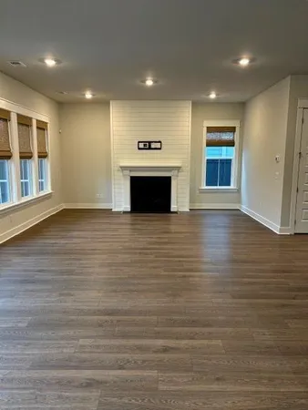 $575,000 | 200 Helena Park Drive, Summerville, SC 29486