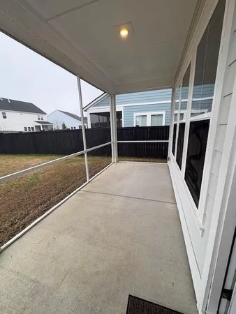 $575,000 | 200 Helena Park Drive, Summerville, SC 29486