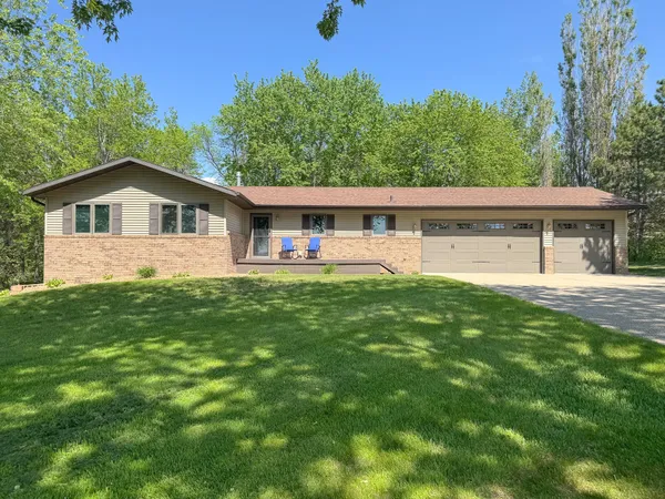 $524,900 | 26760 Riverside Drive, Fergus Falls, MN 56537