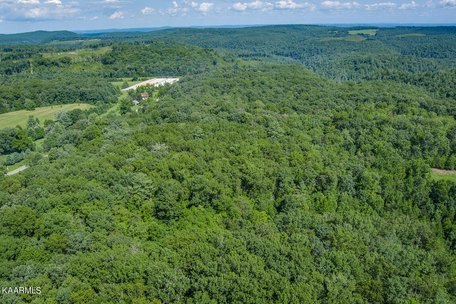 Alloway Road Grandview, TN 37337 - Photo 7 of 7 24_2924_Alloway_Rd_Grandview024_TNPC_mls