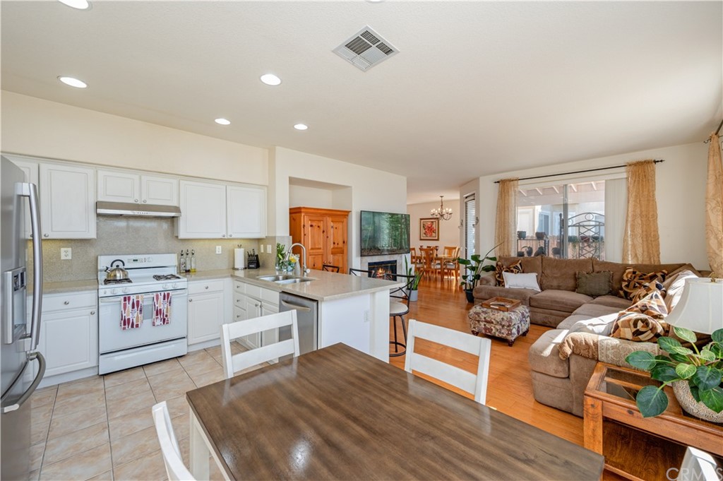 22837 Shell Drive Carson, CA 90745 - Photo 8 of 22