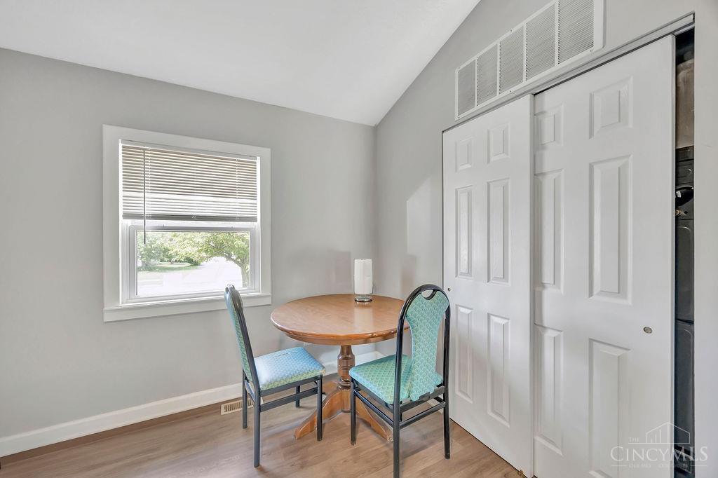 6200 Hester Road Oxford, OH 45056 - Photo 4 of 23