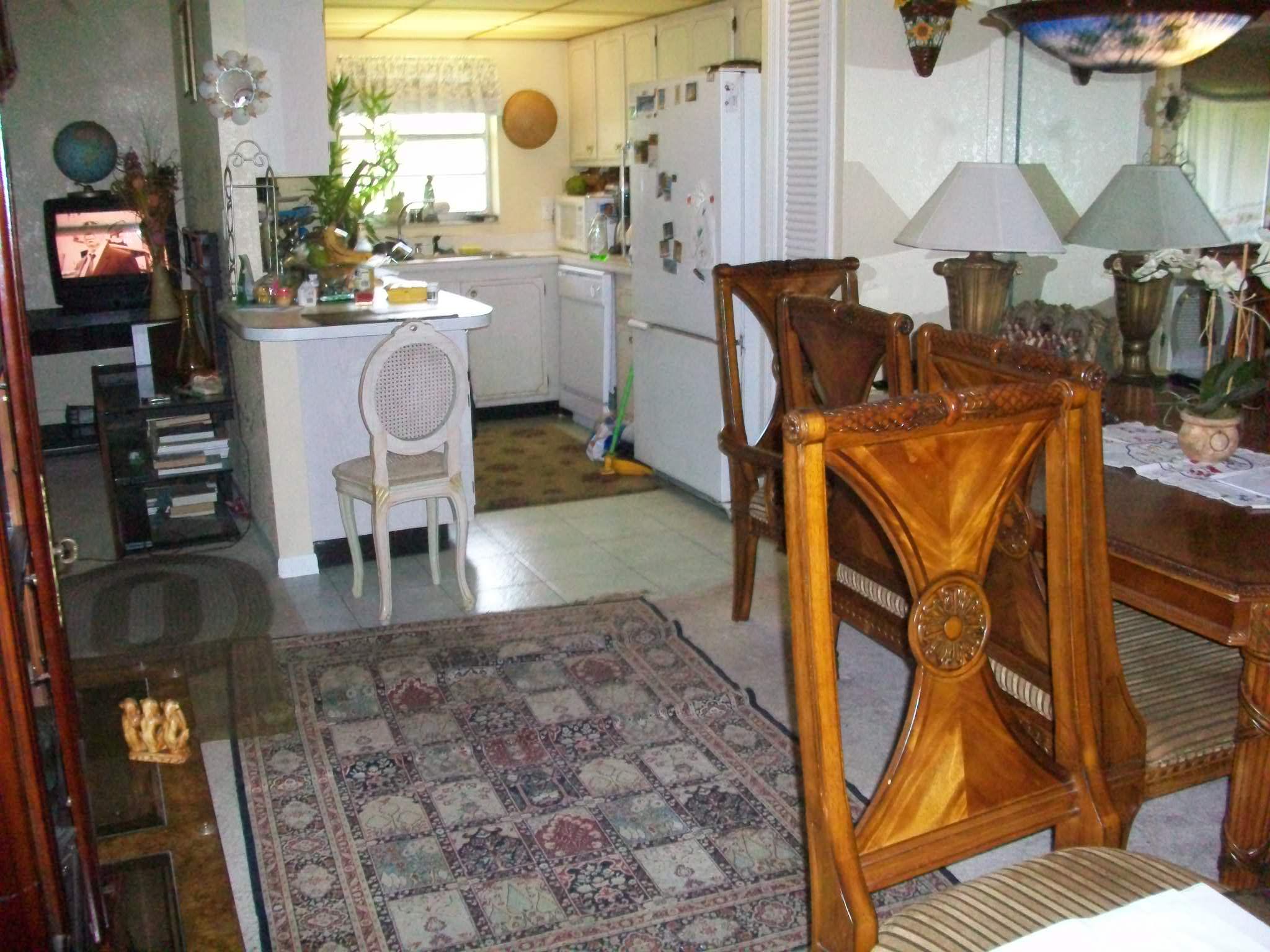 1291 Northwest 13th Street, Unit 443 Boca Raton, FL 33486 - Photo 11 of 11 BOCA LINDA KITCHEN