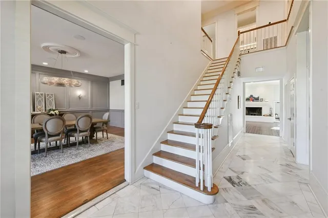 $945,000 | 7408 Stoneleigh Drive, Harahan, LA 70123