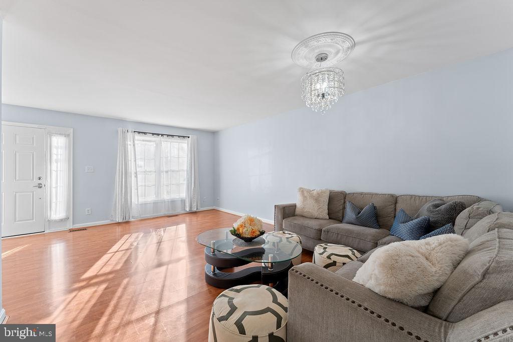 10335 Citation Way Ruther Glen, VA 22546 - Photo 5 of 47 a living room with furniture and a window